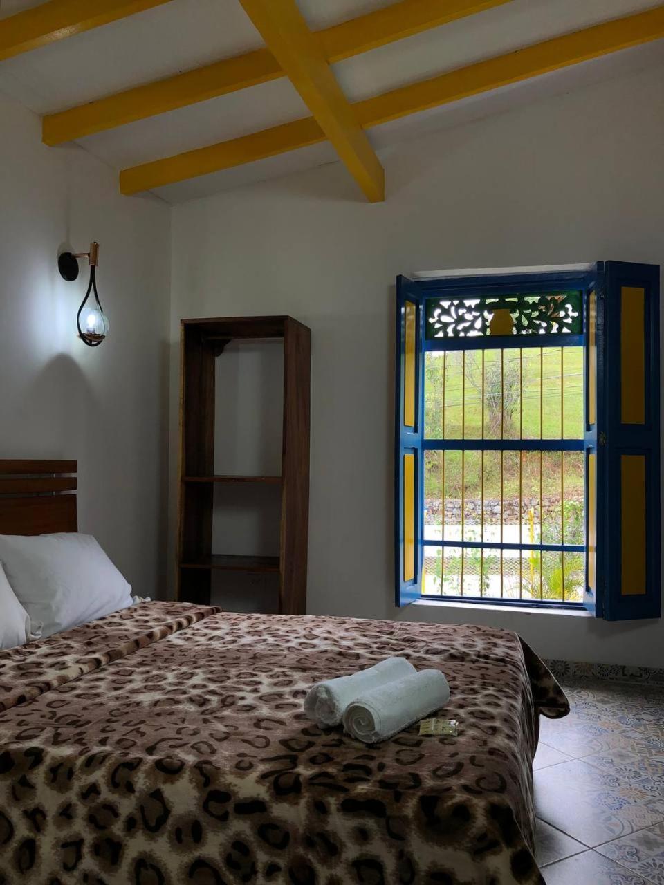 Alegria Hostel Boutique Guatapé Rum bild