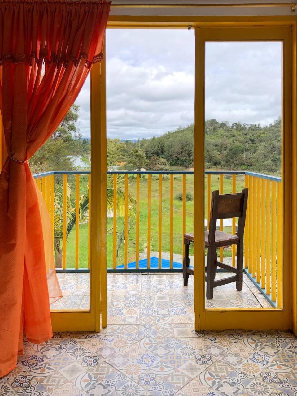 Alegria Hostel Boutique Guatapé Rum bild